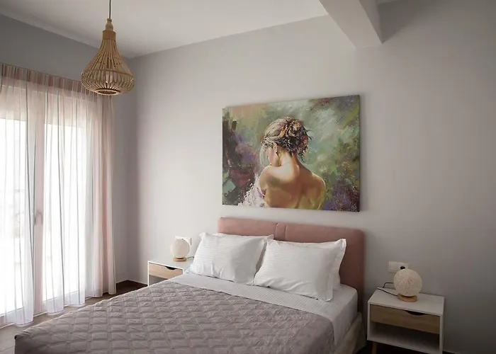 아파트 The Back Yard