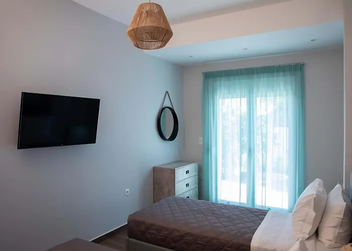 아파트 The Back Yard *