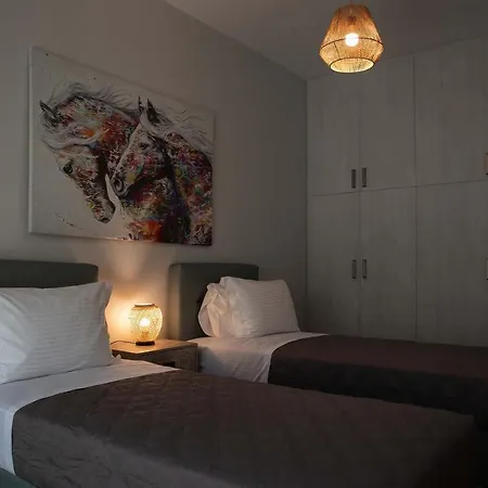 The Back Yard דירה